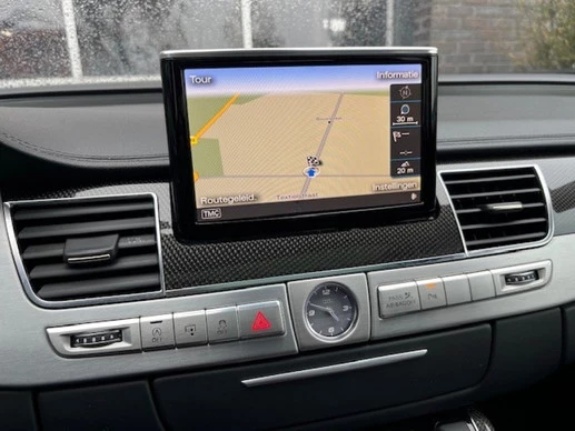 Audi S8 - Afbeelding 11 van 30