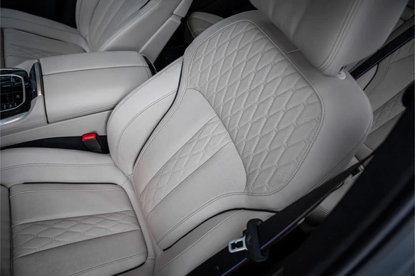 BMW X7 - Afbeelding 28 van 30