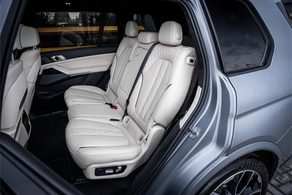 BMW X7 - Afbeelding 29 van 30