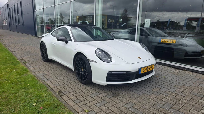 Porsche 911 - Afbeelding 1 van 6