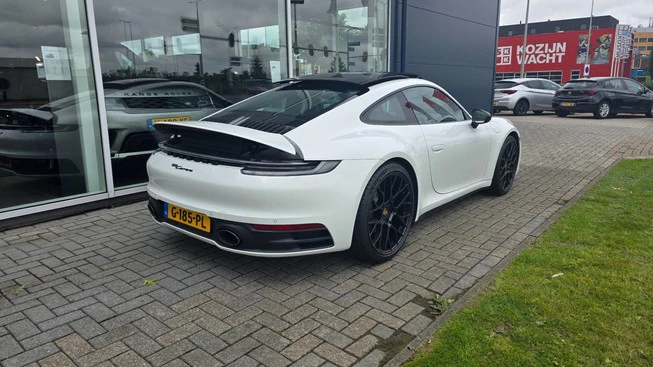 Porsche 911 - Afbeelding 2 van 6