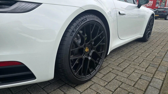 Porsche 911 - Afbeelding 5 van 6