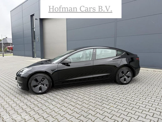 Tesla Model 3 - Afbeelding 2 van 23