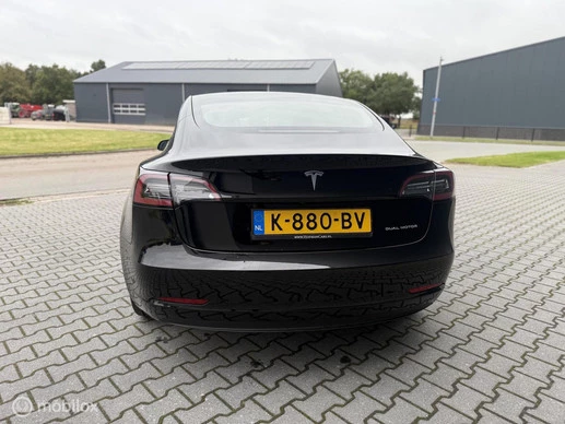 Tesla Model 3 - Afbeelding 4 van 23