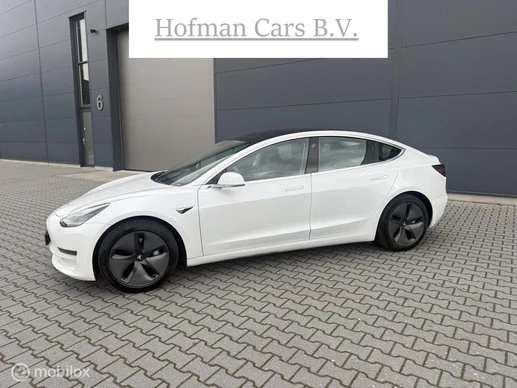 Tesla Model 3 - Afbeelding 2 van 23