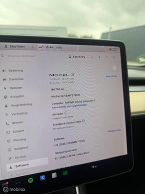 Tesla Model 3 - Afbeelding 17 van 23