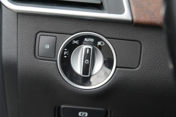 Mercedes-Benz M-Klasse - Afbeelding 10 van 30