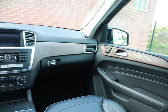 Mercedes-Benz M-Klasse - Afbeelding 5 van 30