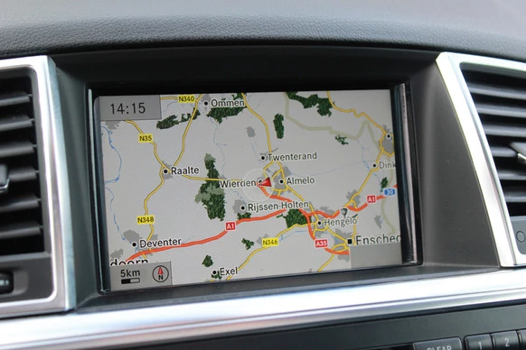 Mercedes-Benz M-Klasse - Afbeelding 19 van 30