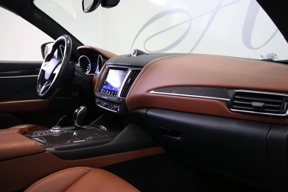 Maserati Levante - Afbeelding 16 van 30