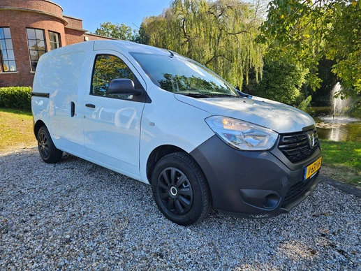 Dacia Dokker - Afbeelding 1 van 21