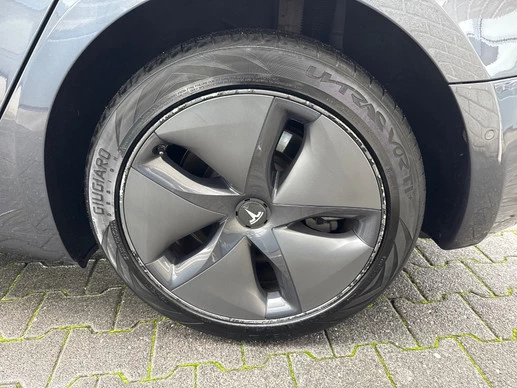 Tesla Model 3 - Afbeelding 19 van 19