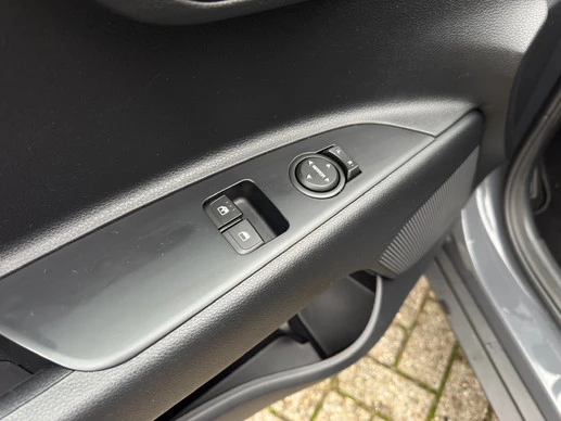 Kia Stonic - Afbeelding 25 van 30