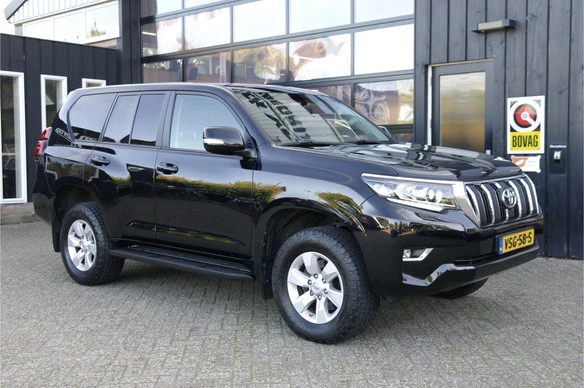 Toyota Land Cruiser - Afbeelding 1 van 30