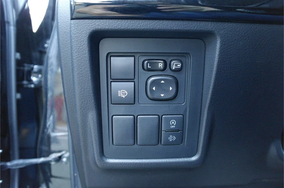 Toyota Land Cruiser - Afbeelding 16 van 30