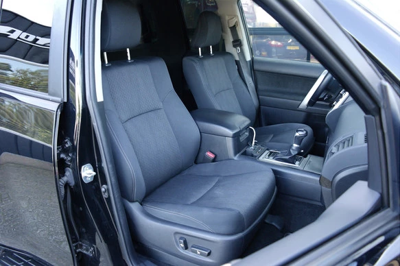 Toyota Land Cruiser - Afbeelding 5 van 30