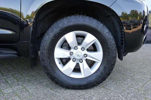 Toyota Land Cruiser - Afbeelding 28 van 30