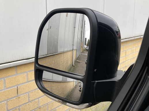 Ford Tourneo Custom - Afbeelding 12 van 30