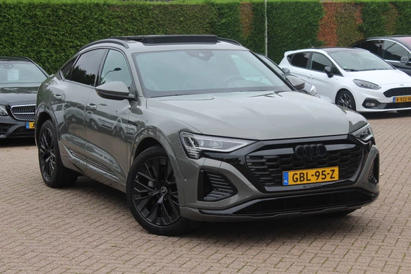Audi Q8 Sportback e-tron - Afbeelding 1 van 30