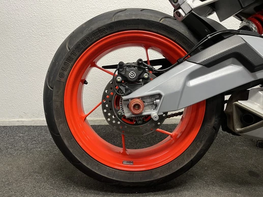 Aprilia Tuono 660 - Afbeelding 8 van 22