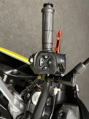 Aprilia Tuono 660 - Afbeelding 21 van 22