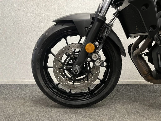 Yamaha MT 07 - Afbeelding 16 van 22