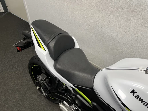 Kawasaki Z650 - Afbeelding 10 van 22