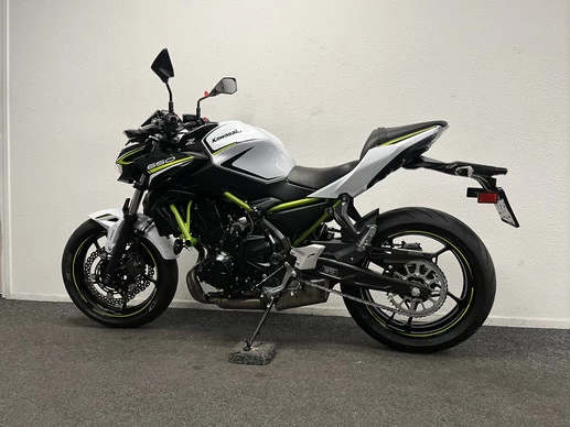 Kawasaki Z650 - Afbeelding 15 van 22