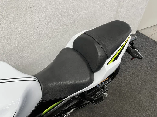 Kawasaki Z650 - Afbeelding 20 van 22