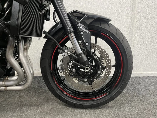Kawasaki Z900 - Afbeelding 6 van 22