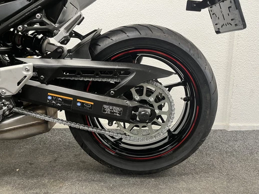 Kawasaki Z900 - Afbeelding 18 van 22