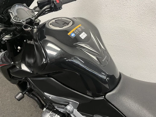 Kawasaki Z900 - Afbeelding 19 van 22