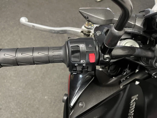 Kawasaki Z900 - Afbeelding 21 van 22