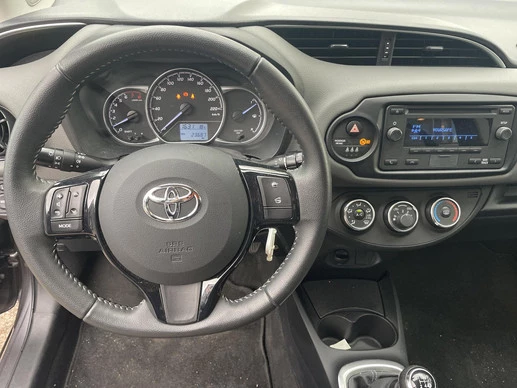 Toyota Yaris - Afbeelding 11 van 12