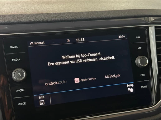 Volkswagen T-Roc - Afbeelding 18 van 20