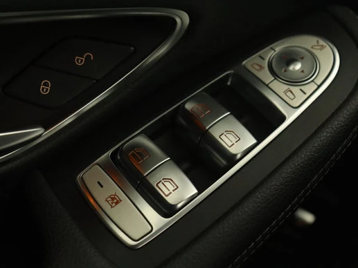 Mercedes-Benz C-Klasse - Afbeelding 28 van 30