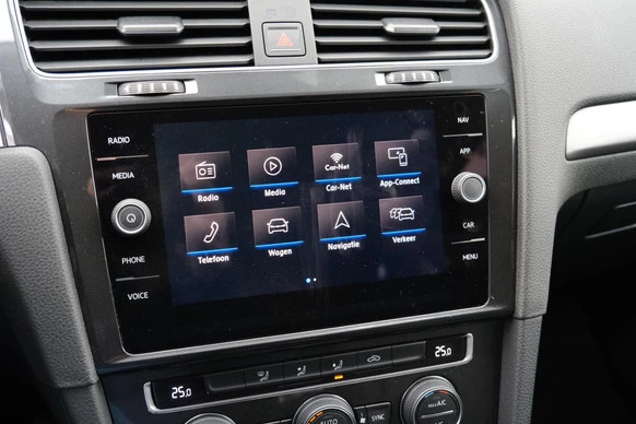 Volkswagen Golf - Afbeelding 15 van 30