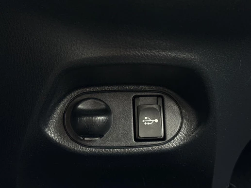 Toyota Yaris - Afbeelding 27 van 30