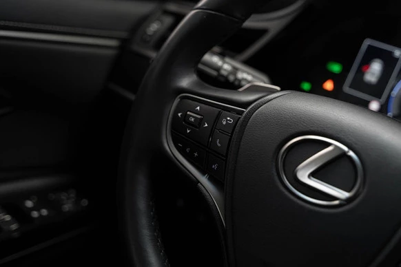 Lexus ES - Afbeelding 28 van 30