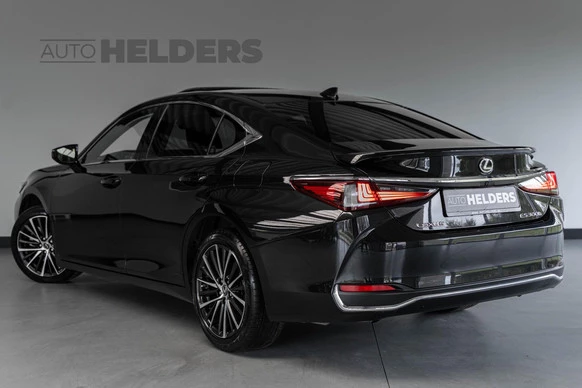 Lexus ES - Afbeelding 2 van 30
