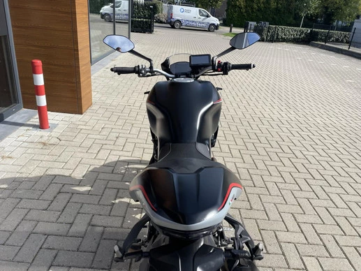 Ducati Monster - Afbeelding 4 van 16