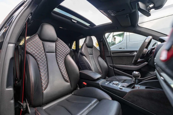 Audi RS3 - Afbeelding 14 van 30