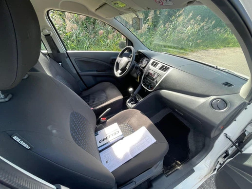 Suzuki Celerio - Afbeelding 14 van 25