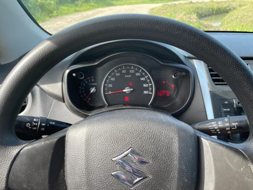 Suzuki Celerio - Afbeelding 18 van 25