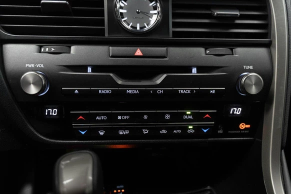 Lexus RX - Afbeelding 17 van 30