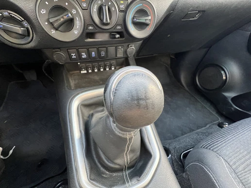 Toyota Hilux - Afbeelding 9 van 30