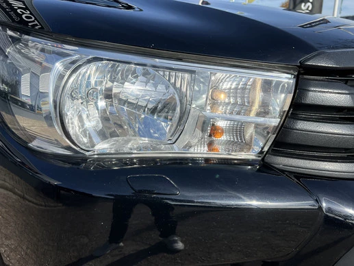 Toyota Hilux - Afbeelding 24 van 30