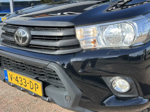 Toyota Hilux - Afbeelding 25 van 30