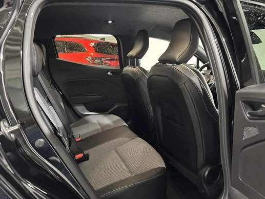 Renault Clio - Afbeelding 16 van 30