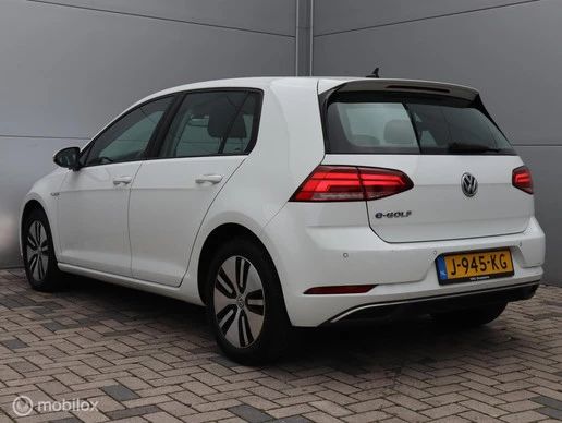 Volkswagen e-Golf - Afbeelding 9 van 30